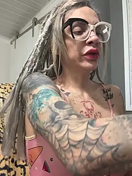 Vanplive online show from February 16, 2026, 4:22 am