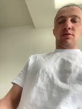 Snapshot of michaarMichaels chatting on April 5, 2026, 6:53 am michaarMichaels online show from April 5, 2026, 6:53 am