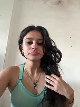 Snapshot of madison90 chatting on February 9, 2026, 8:29 pm madison90 online show from February 9, 2026, 8:29 pm