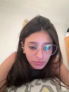 Snapshot of madison90 chatting on February 20, 2026, 5:59 pm madison90 online show from February 20, 2026, 5:59 pm