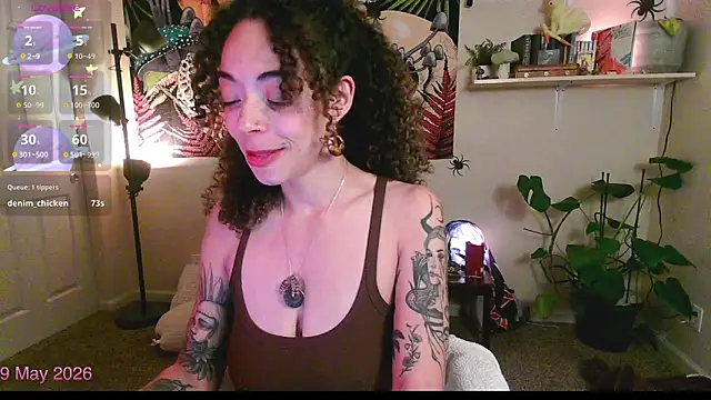 gunzinrose online show from May 10, 2026, 3:21 am
