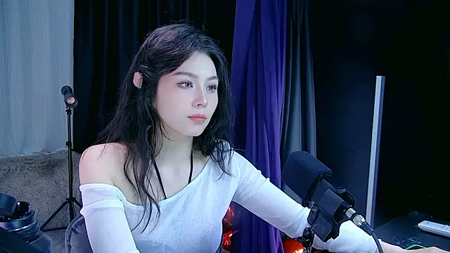 Snapshot of yoyo-o88 chatting on March 4, 2026, 11:40 am yoyo-o88 online show from March 4, 2026, 11:40 am