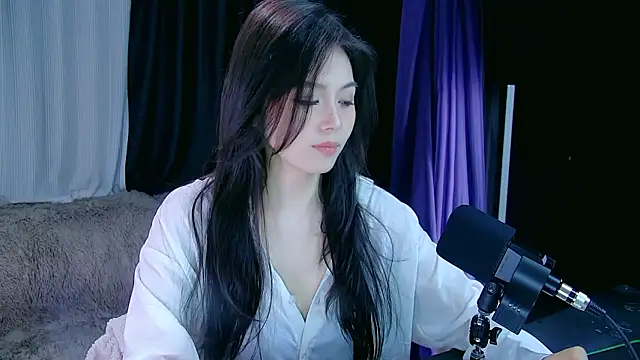 Snapshot of yoyo-o88 chatting on March 18, 2026, 5:54 am yoyo-o88 online show from March 18, 2026, 5:54 am