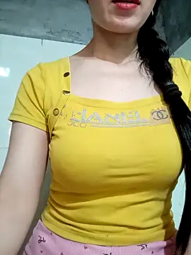 Vyvvyy69 online show from July 8, 2026, 10:05 am