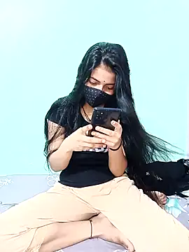 18 year old girl online show from April 22, 2026, 3:24 am
