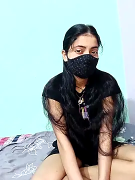 18 year old girl online show from May 8, 2026, 3:21 am