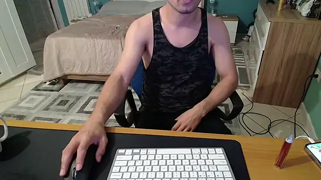 alessand180521 online show from January 31, 2026, 9:46 pm