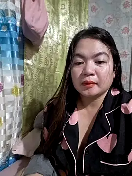 Zyramae 25 online show from February 16, 2026, 1:10 pm