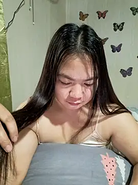Zyramae 25 online show from June 21, 2026, 10:04 pm