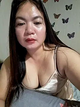 Zyramae 25 online show from July 28, 2026, 7:39 pm