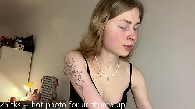 Flexiblegirl online show from February 5, 2026, 4:58 pm