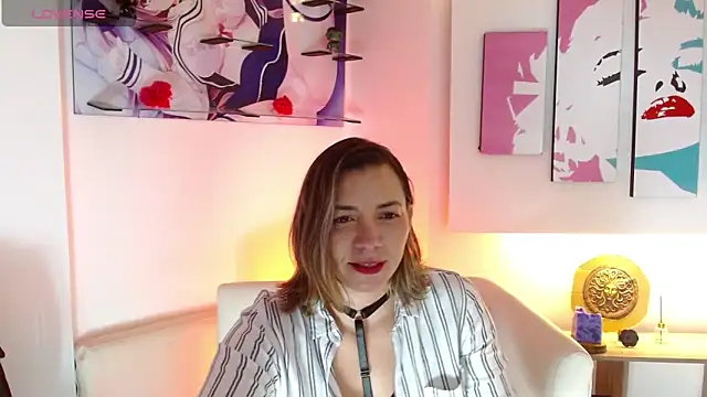 milfsecret69 online show from May 3, 2026, 11:37 am