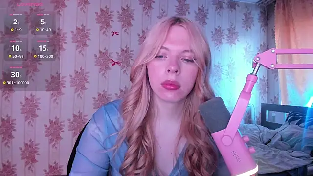 Cutie Bambi online show from July 17, 2026, 12:13 pm