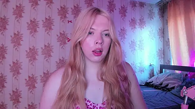 Cutie Bambi online show from July 16, 2026, 12:13 pm