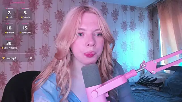 Cutie Bambi online show from July 15, 2026, 12:23 pm