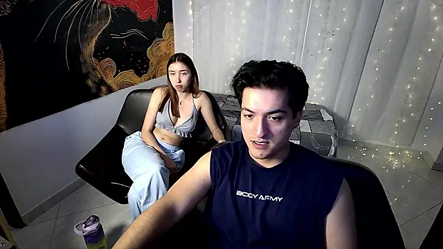 RoseSinsDonViktor online show from April 21, 2026, 9:43 pm