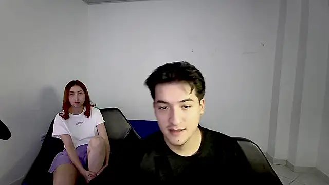 Snapshot of RoseSinsDonViktor chatting on March 3, 2026, 8:16 pm RoseSinsDonViktor online show from March 3, 2026, 8:16 pm