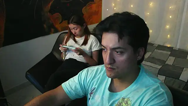 RoseSinsDonViktor online show from April 28, 2026, 8:35 pm