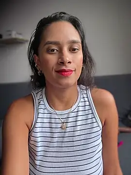 LunaHeat online show from February 7, 2026, 9:12 pm