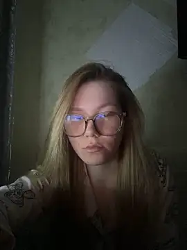 NensyOxunel online show from January 31, 2026, 8:07 pm