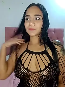 Maria x Alejandra online show from July 21, 2026, 8:54 pm