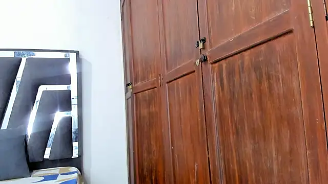 Sophiia88 online show from March 4, 2026, 12:24 pm