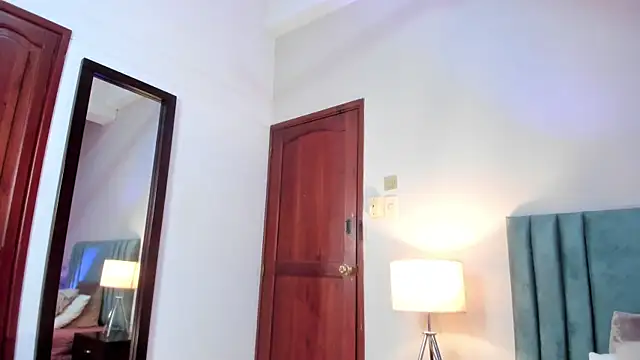 KeniaCarterr online show from February 13, 2026, 2:22 am