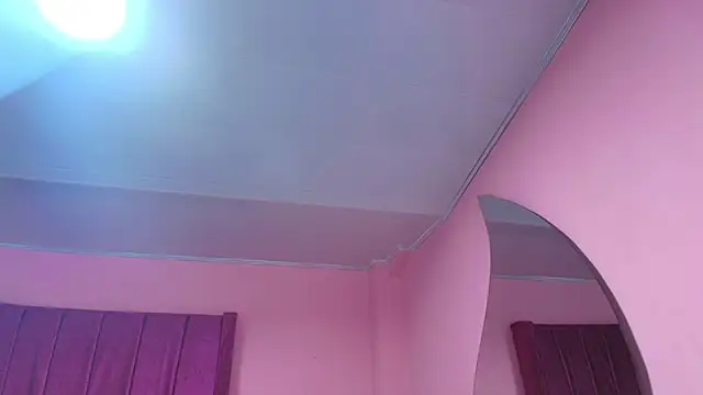 Nico Hillx online show from February 4, 2026, 4:13 pm