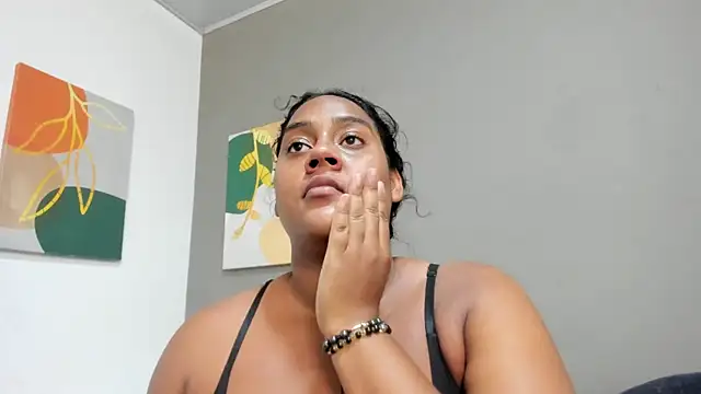 Nico Hillx online show from July 31, 2026, 8:39 pm