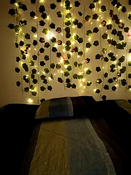 melly whatson online show from March 6, 2026, 11:38 am