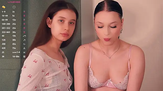 Snapshot of ZofiaSoshnik chatting on March 16, 2026, 7:45 am ZofiaSoshnik online show from March 16, 2026, 7:45 am