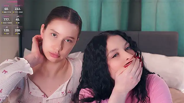 Snapshot of ZofiaSoshnik chatting on March 11, 2026, 7:35 am ZofiaSoshnik online show from March 11, 2026, 7:35 am