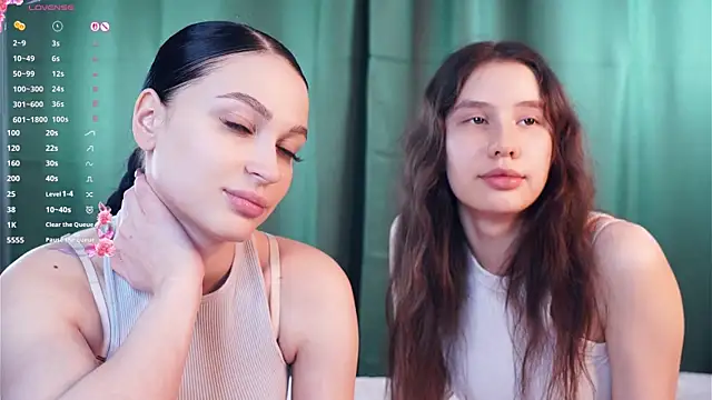 Snapshot of ZofiaSoshnik chatting on February 9, 2026, 7:28 am ZofiaSoshnik online show from February 9, 2026, 7:28 am