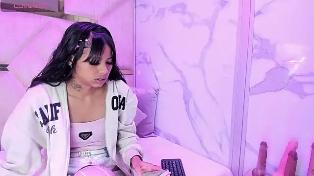 Snapshot of KendallArdent chatting on February 27, 2026, 2:50 pm KendallArdent online show from February 27, 2026, 2:50 pm