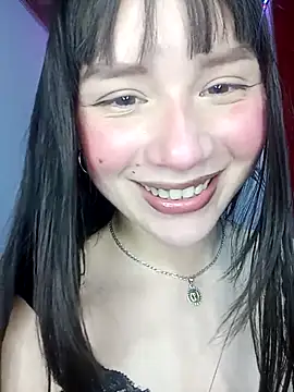 Snapshot of MikasaxX_ chatting on May 24, 2026, 1:49 am MikasaxX online show from May 24, 2026, 1:49 am