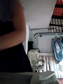 Snapshot of AlanaHouston chatting on March 13, 2026, 12:10 pm AlanaHouston online show from March 13, 2026, 12:10 pm