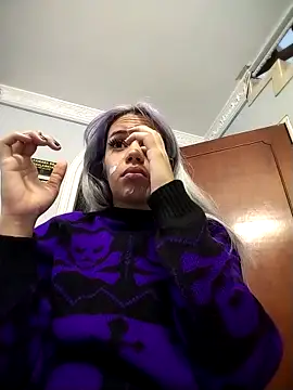 Snapshot of AlanaHouston chatting on March 7, 2026, 12:10 pm AlanaHouston online show from March 7, 2026, 12:10 pm