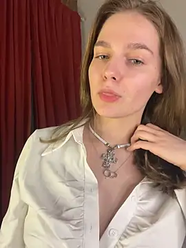 MyKittySayMeow online show from May 8, 2026, 10:02 pm
