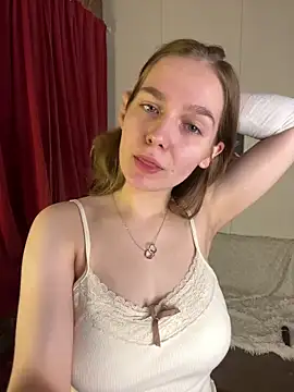 MyKittySayMeow online show from May 7, 2026, 9:40 pm