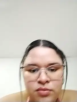 SamanthaStonee online show from June 17, 2026, 11:03 pm