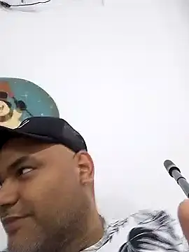 wessAndSandri online show from February 19, 2026, 7:55 pm