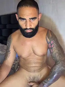 Lucius40 online show from March 22, 2026, 4:05 am