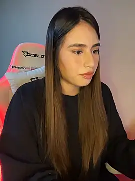 romyamo online show from March 20, 2026, 1:50 am