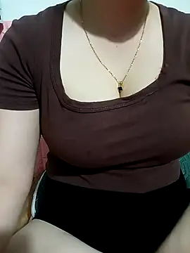 Snapshot of Tulip_ii chatting on March 1, 2026, 4:51 pm Tulip ii online show from March 1, 2026, 4:51 pm