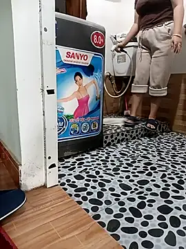 Snapshot of Tulip_ii chatting on March 12, 2026, 3:56 am Tulip ii online show from March 12, 2026, 3:56 am