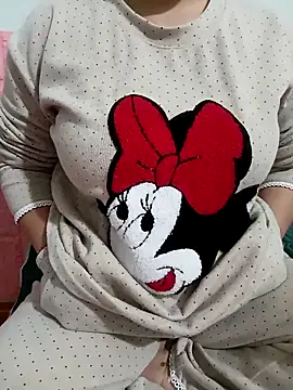 Snapshot of Tulip_ii chatting on March 16, 2026, 5:55 am Tulip ii online show from March 16, 2026, 5:55 am