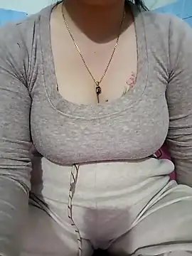 Snapshot of Tulip_ii chatting on March 11, 2026, 3:28 pm Tulip ii online show from March 11, 2026, 3:28 pm