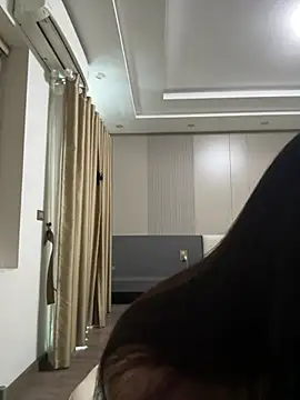 czamabe online show from February 12, 2026, 5:51 am