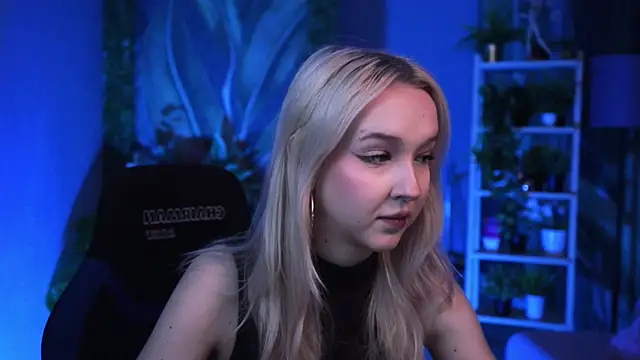 Snapshot of MaoqiBeverly chatting on February 23, 2026, 5:46 pm MaoqiBeverly online show from February 23, 2026, 5:46 pm