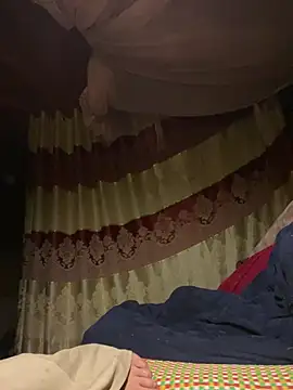 Framfram123 online show from February 8, 2026, 10:18 pm